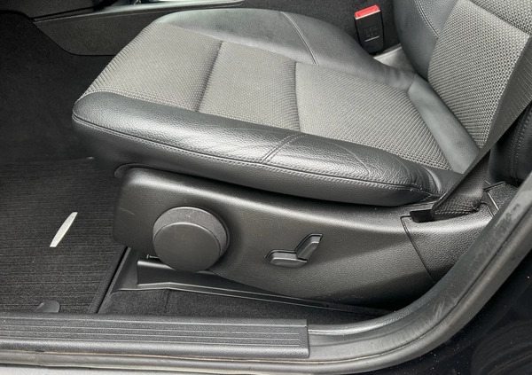 Mazda 5 cena 12900 przebieg: 152000, rok produkcji 2005 z Kłobuck małe 191